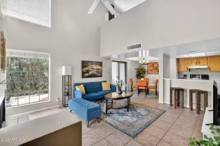 Photo #6: 7021183 Listing 