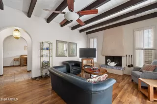 Photo #1: 7021249 Listing 