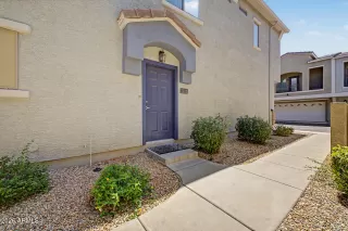 Photo #1: 7021342 Listing 