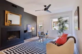 Photo #3: 7021398 Listing 