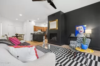 Photo #5: 7021398 Listing 