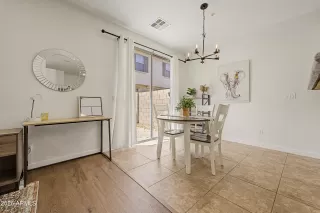 Photo #6: 7021400 Listing 