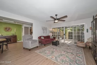 Photo #5: 7021409 Listing 