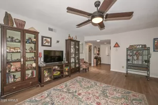 Photo #6: 7021409 Listing 