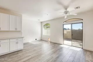 Photo #4: 7021425 Listing 