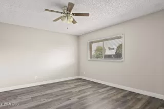 Photo #5: 7021490 Listing 