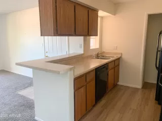 Photo #6: 7021547 Listing 