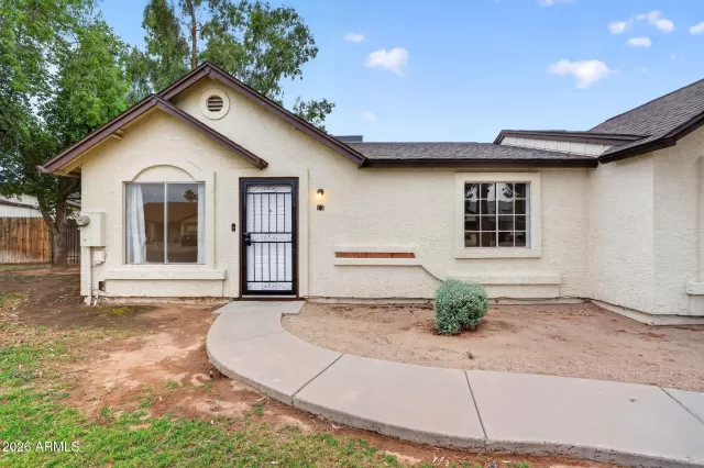 MLS: 7021574 Condo For Sale