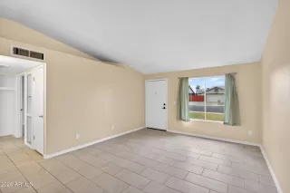 Photo #5: 7021574 Listing 