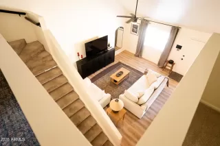 Photo #6: 7021599 Listing 