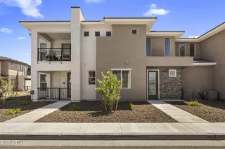 Photo #1: 7021730 Listing 