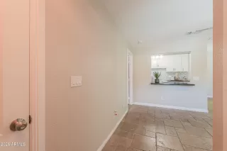 Photo #6: 7021926 Listing 