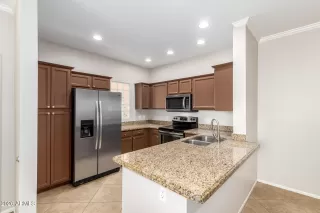 Photo #3: 7021951 Listing 
