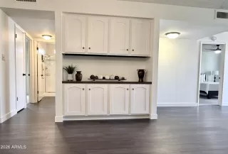 Photo #6: 7021956 Listing 