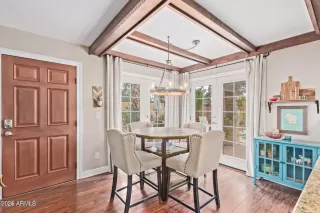 Photo #6: 7021989 Listing 