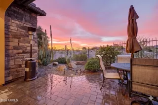 More Details about MLS # 7022111 : 12108 W DESERT MIRAGE DRIVE