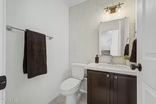 Photo #6: 7022116 Listing 