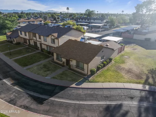 MLS: 7022128 Condo For Sale