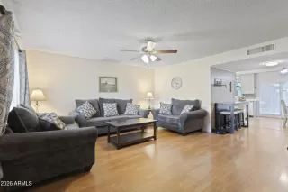 Photo #4: 7022128 Listing 