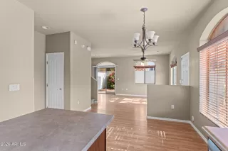 Photo #3: 7022158 Listing 