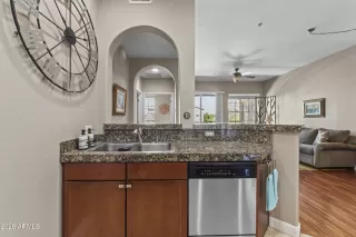 Photo #2: 7022196 Listing 