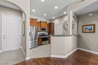 Photo #5: 7022196 Listing 
