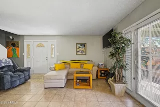 Photo #3: 7022263 Listing 