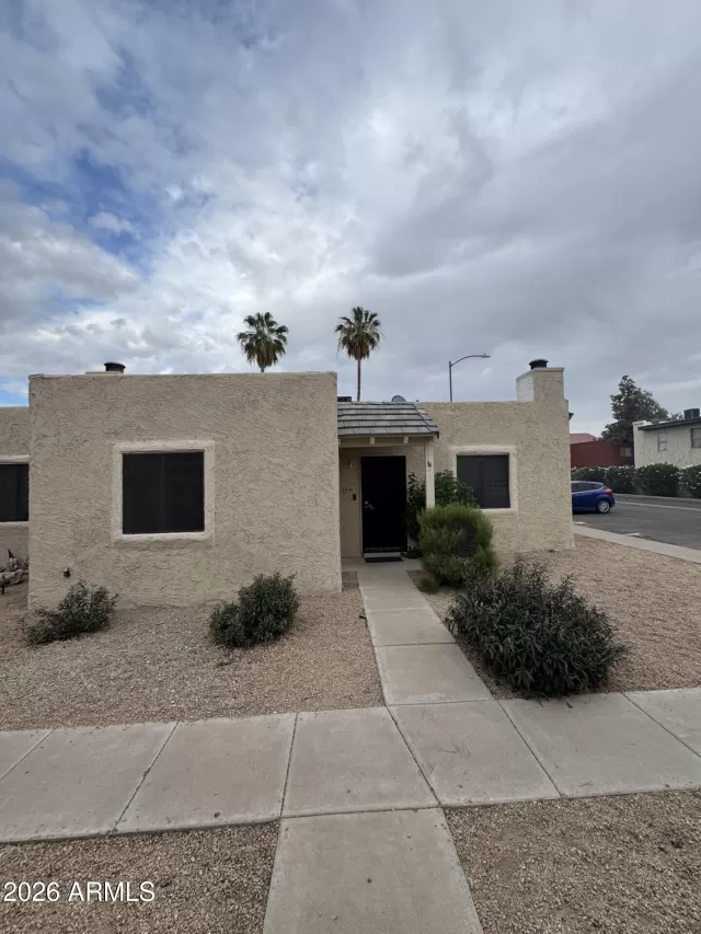 MLS: 7022385 Condo For Sale