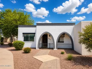Photo #2: 7022453 Listing 