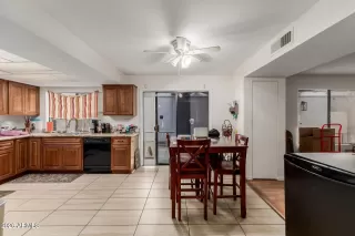Photo #6: 7022456 Listing 