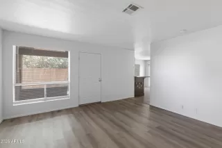 Photo #4: 7022583 Listing 