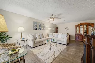 Photo #3: 7022607 Listing 