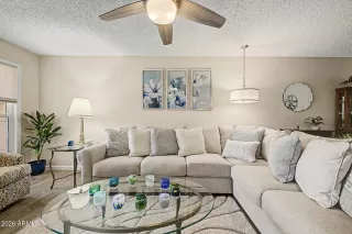 Photo #4: 7022607 Listing 