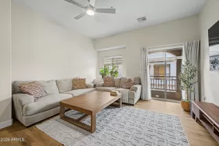 Photo #3: 7022608 Listing 