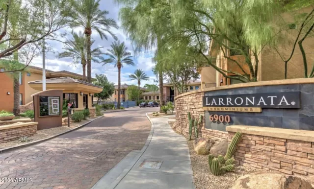MLS: 7022695 Condo For Sale