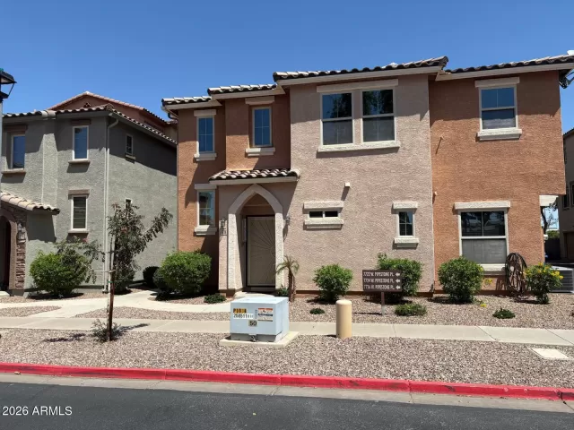MLS: 7022766 Condo For Sale