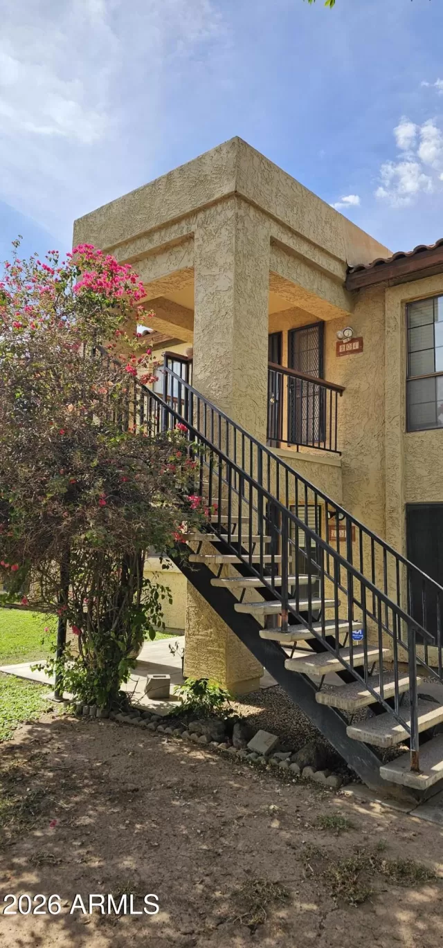 MLS: 7022784 Condo For Sale