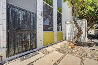 Photo #2: 7022806 Listing 
