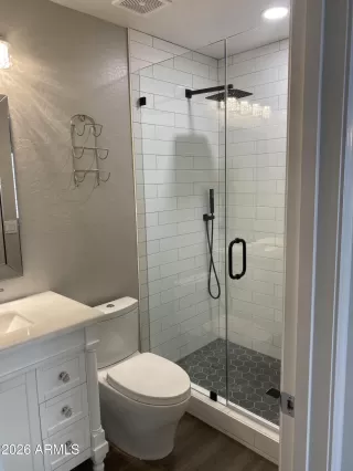 Photo #5: 7022808 Listing 