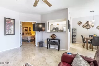 Photo #3: 7022857 Listing 