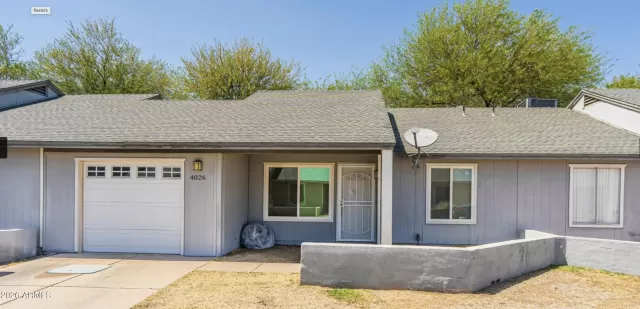 MLS: 7022880 Condo For Sale