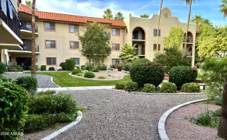 Photo #1: 7022898 Listing 