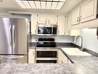 Photo #3: 7022898 Listing 