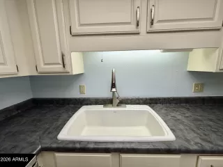 Photo #6: 7022898 Listing 