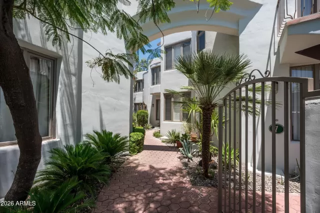 MLS: 7022925 Condo For Sale
