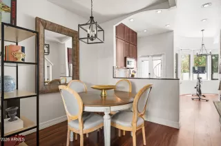 Photo #5: 7022925 Listing 