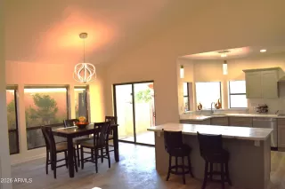 Photo #6: 7022933 Listing