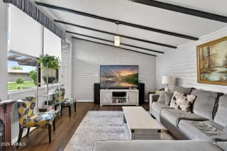 Photo #4: 7022936 Listing 