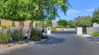 Photo #2: 7022971 Listing 