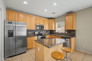 Photo #2: 7022988 Listing 
